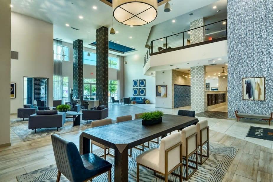 Cozysuites Phx Roro Gym, Pool, Pets, Parking! #7